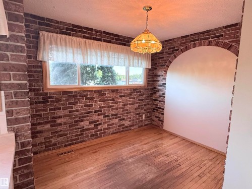 975 Millbourne Road Nw, Edmonton, AB 