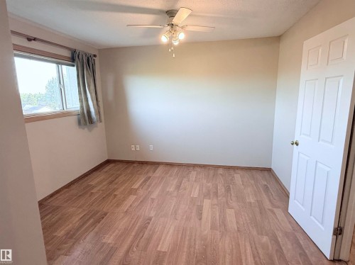 975 Millbourne Road Nw, Edmonton, AB 