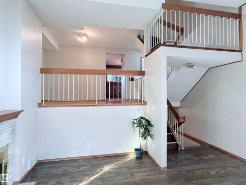 975 Millbourne Road Nw, Edmonton, AB 