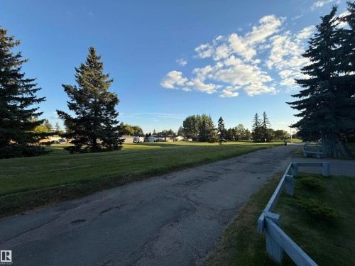975 Millbourne Road Nw, Edmonton, AB 