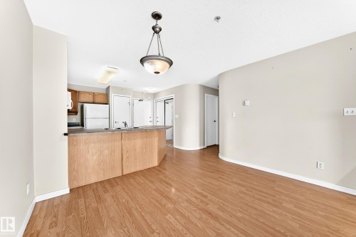 #316 4312 139 Av Nw, Edmonton, AB 