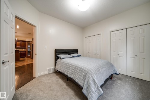 2410 Warry Place Sw, Edmonton, AB 