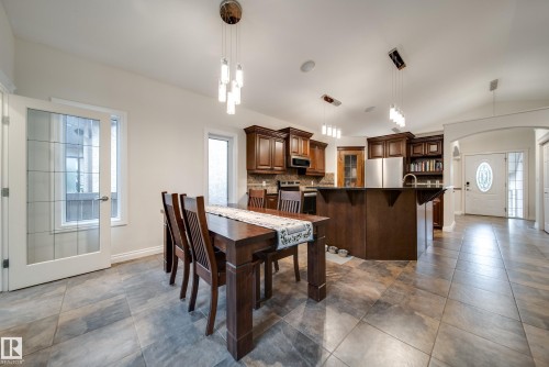 2410 Warry Place Sw, Edmonton, AB 