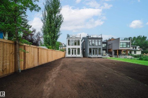 9919 87 Street Nw, Edmonton, AB - Outdoor
