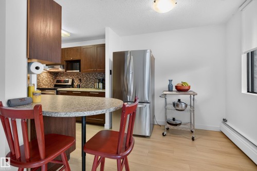 #105 10160 115 St Nw, Edmonton, AB 