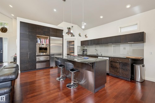 10427 134 Street Nw, Edmonton, AB 