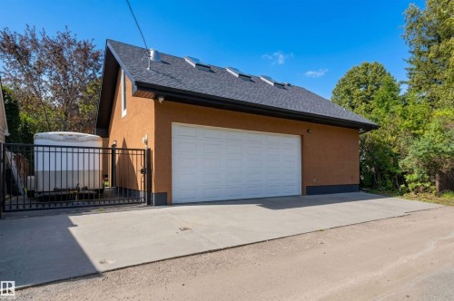 10427 134 Street Nw, Edmonton, AB 