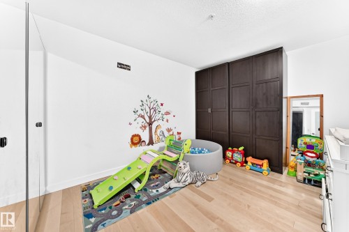 #303 10154 103 St Nw, Edmonton, AB 