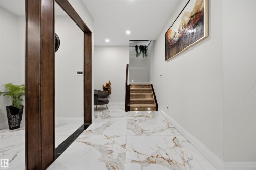2793 Wheaton Drive Nw, Edmonton, AB 