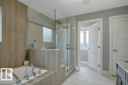 17407 108 Street Nw, Edmonton, AB 