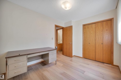 10155 74 Street Nw, Edmonton, AB 
