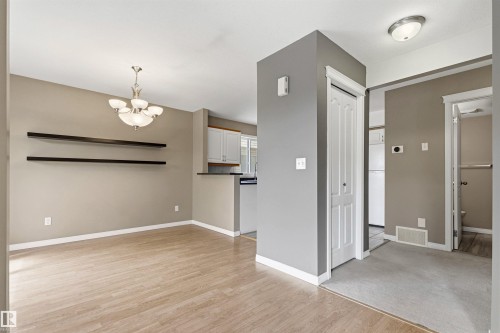 #19 2505 42 St Nw, Edmonton, AB 