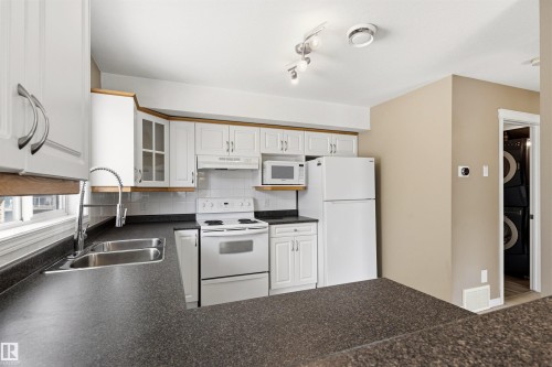 #19 2505 42 St Nw, Edmonton, AB 