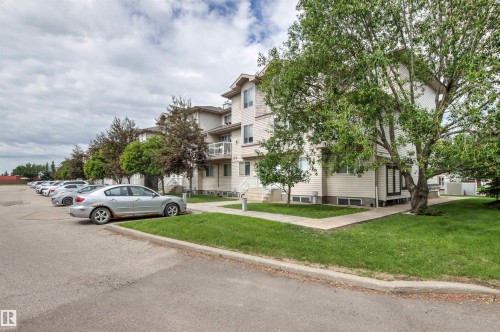 #19 2505 42 St Nw, Edmonton, AB 