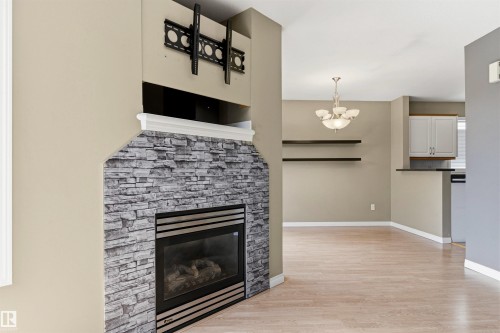 #19 2505 42 St Nw, Edmonton, AB 