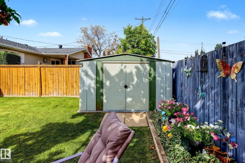 21 Maligne Drive, Devon, AB 
