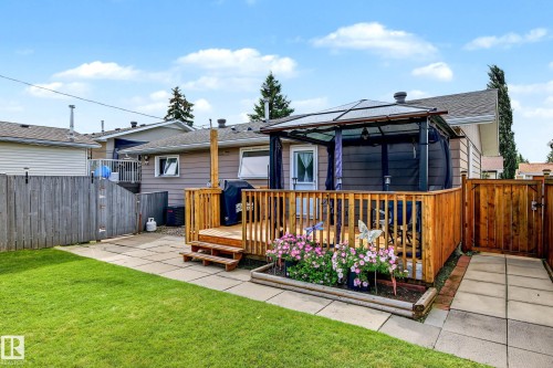 21 Maligne Drive, Devon, AB 
