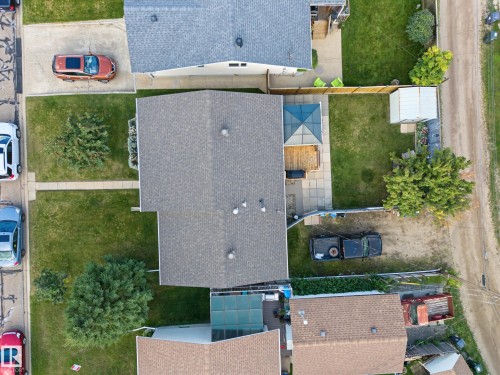 21 Maligne Drive, Devon, AB 