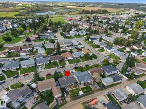 21 Maligne Drive, Devon, AB 