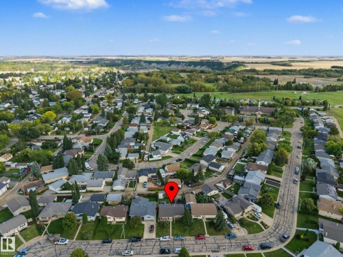 21 Maligne Drive, Devon, AB 
