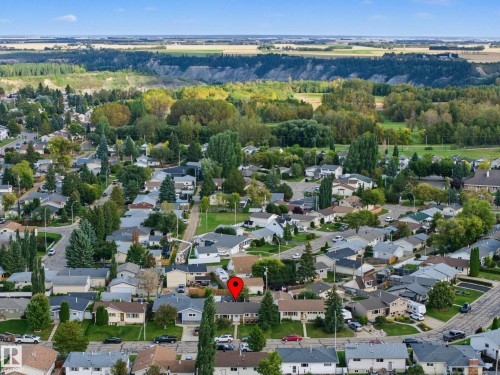 21 Maligne Drive, Devon, AB 