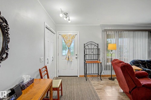21 Maligne Drive, Devon, AB 