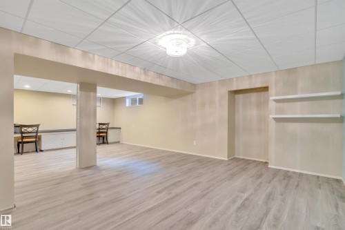 5003 143 Street Nw, Edmonton, AB 