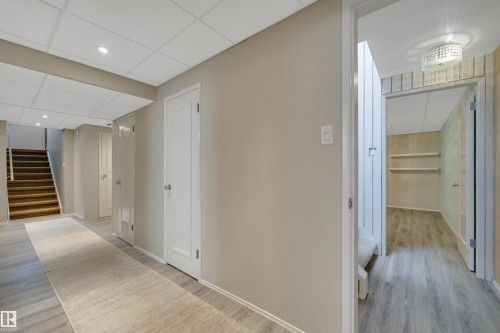 5003 143 Street Nw, Edmonton, AB 