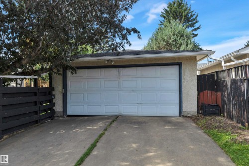 5003 143 Street Nw, Edmonton, AB 