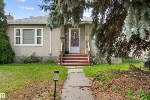10982 117 Street Nw, Edmonton, AB 