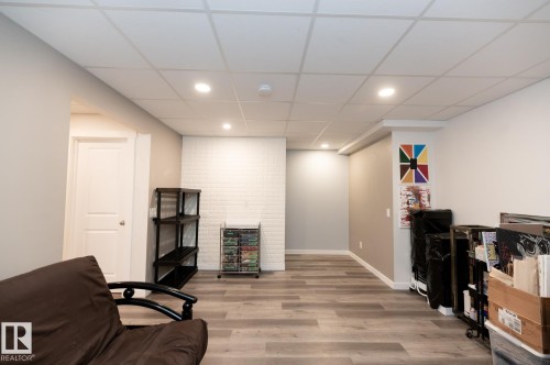 3613 12 Street Nw, Edmonton, AB 