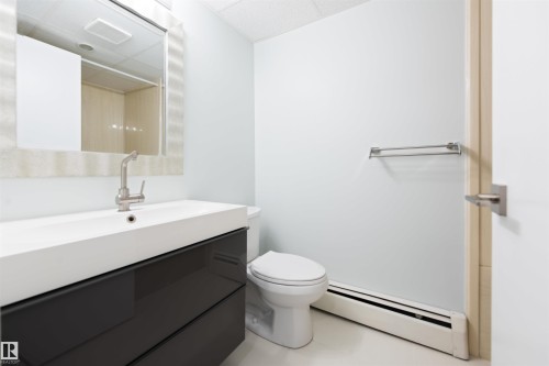 #1 10032 113 St Nw, Edmonton, AB 