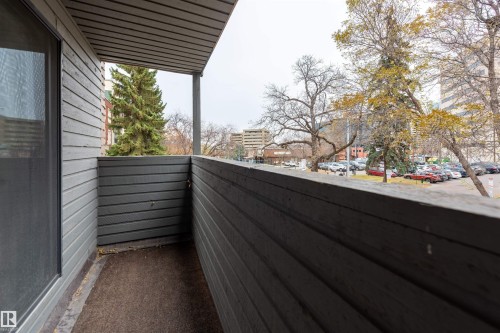 #1 10032 113 St Nw, Edmonton, AB 