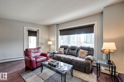 #802 10152 104 St Nw, Edmonton, AB 
