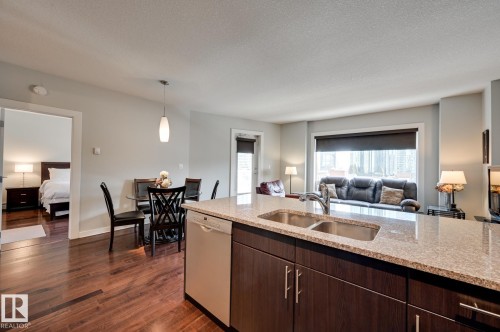 #802 10152 104 St Nw, Edmonton, AB 