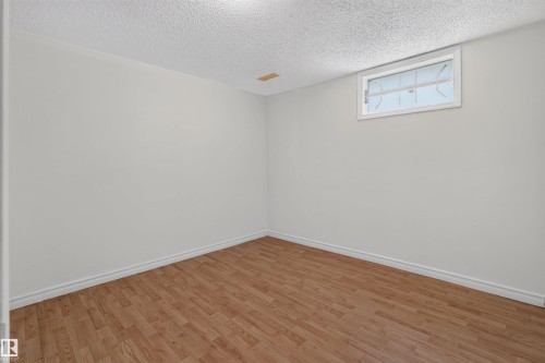 11549 82 Street Nw, Edmonton, AB 