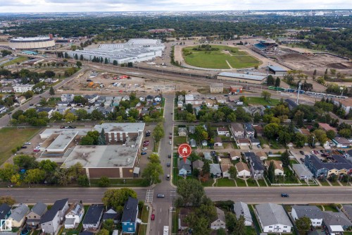 11549 82 Street Nw, Edmonton, AB 