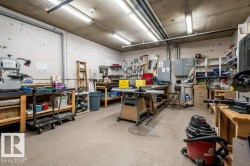 A area for residents to create, do DIY projects, etc. - 