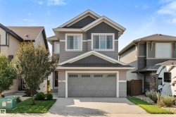 3334 PARKER Loop SW  Edmonton, AB T6W 4C2