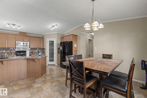 6 The Parkway Northwest, Edmonton, AB 