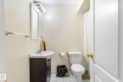 7712 187 Street Nw, Edmonton, AB 