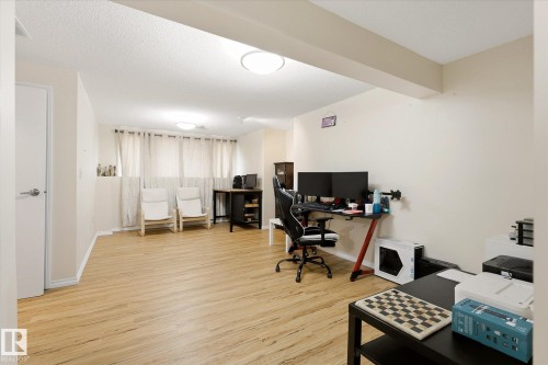 7712 187 Street Nw, Edmonton, AB 