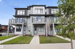3241 KESWICK Way SW Edmonton, AB T6W 5N7
