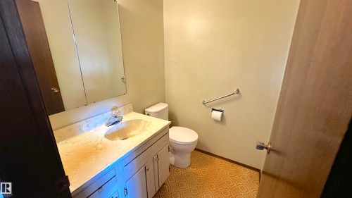 2 piece ensuite bath. - 4128 110 Street Nw, Edmonton, AB 