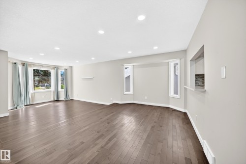9426 150 Street Nw, Edmonton, AB 