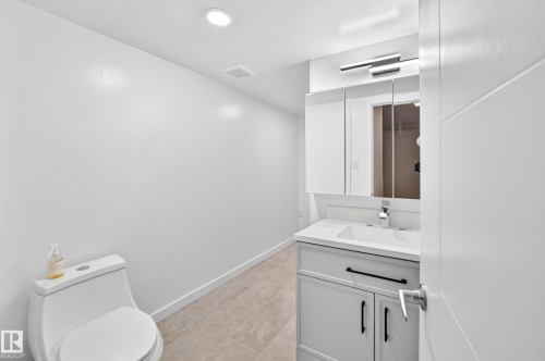 9426 150 Street Nw, Edmonton, AB 