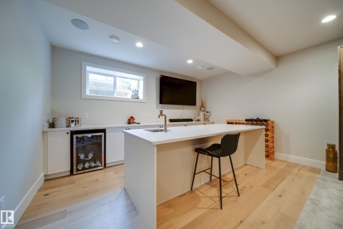 10228 130 Street Nw, Edmonton, AB 