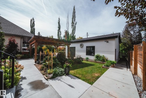 10228 130 Street Nw, Edmonton, AB 