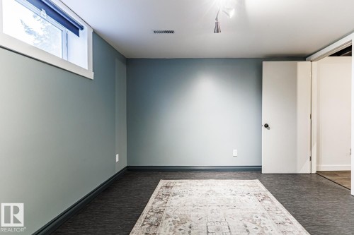 11704 110A Avenue Nw, Edmonton, AB 