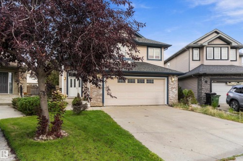 8218 Shaske Place Nw, Edmonton, AB 